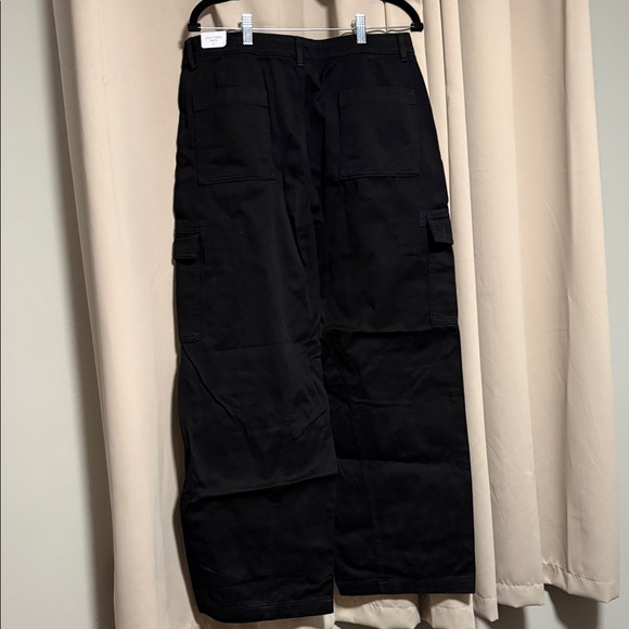 PINK Black Cargo Pants NWT - Picture 7 of 11